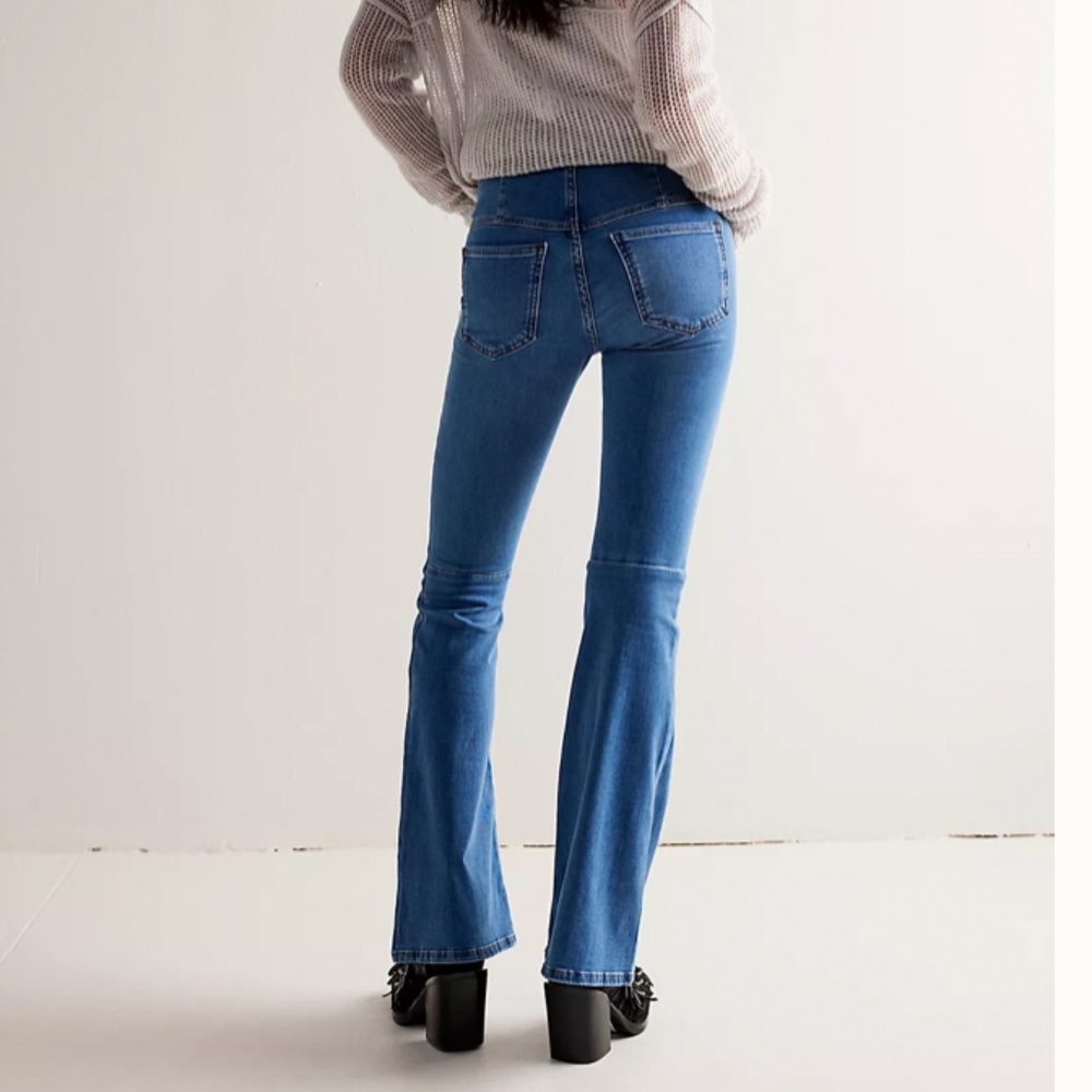 Free People‎ Penny Pull On Flare Jeans Womens 27 Full Length Back Pocket Stretch
